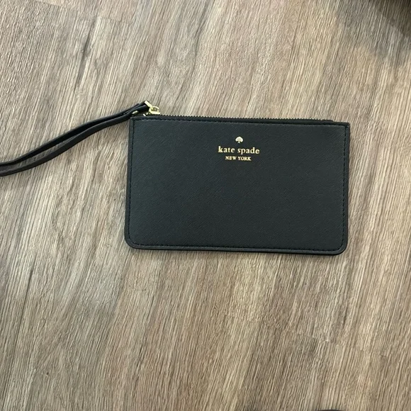 Kate Spade pouch wristlet - Picture 1 of 5